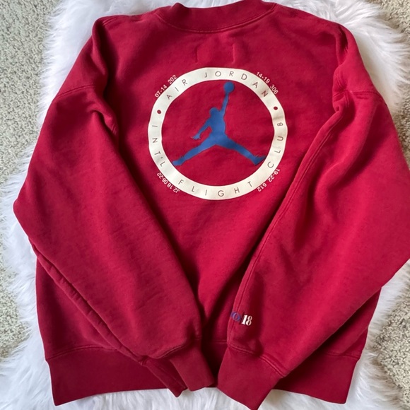 Jordan Women’s Size S Red Sweatshirt “Jordan x Two 18” - Picture 4 of 10